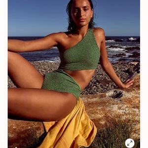 Free people Beach Riot one piece bathing suit